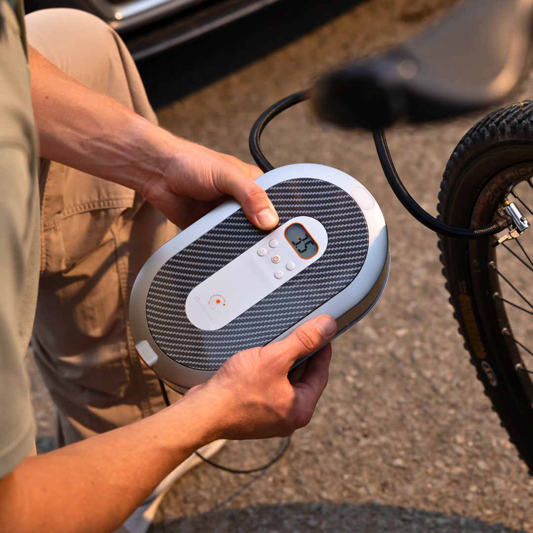 Retractable Air Compressor-Tire Inflator